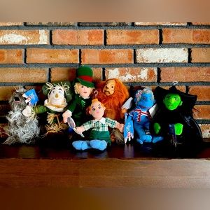 7 Wizard of Oz Wicked Plush Stuffed Dolls NWT Scarecrow Lion Witch Toto Monkey